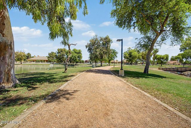5528 W HARRISON Court, Chandler, AZ 85226