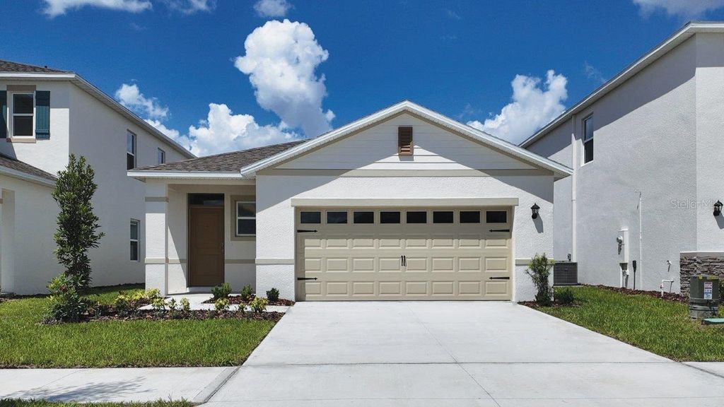 Image 1 of property listing at 4201 BIXBY BRIDGE PLACE, Davenport, FL 33837