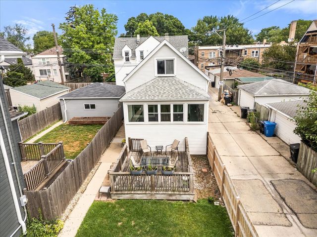 4314 W Henderson Street, Chicago, IL 60641