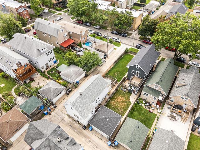 4314 W Henderson Street, Chicago, IL 60641