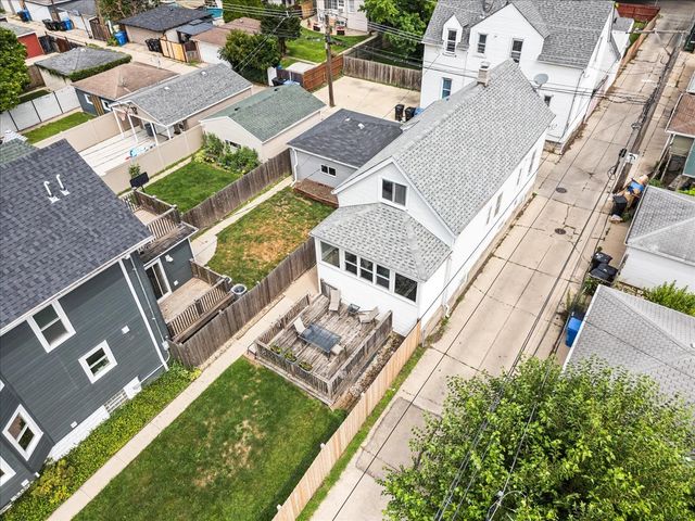 4314 W Henderson Street, Chicago, IL 60641