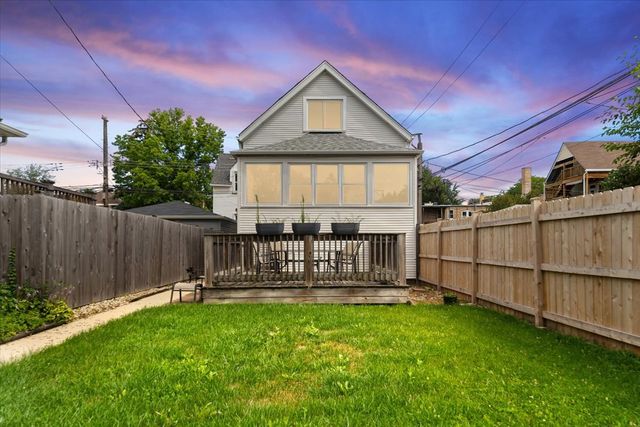 4314 W Henderson Street, Chicago, IL 60641