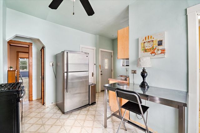 4314 W Henderson Street, Chicago, IL 60641