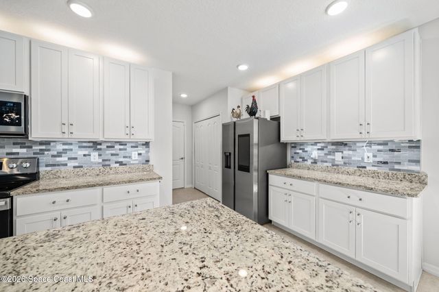 764 Corbin Circle SW, Palm Bay, FL 32908