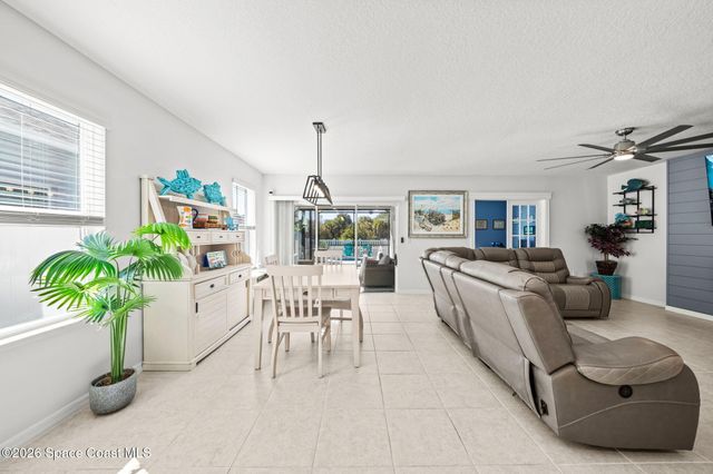 764 Corbin Circle SW, Palm Bay, FL 32908