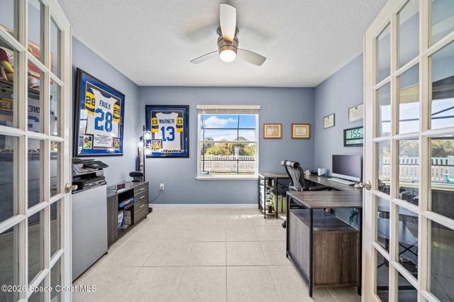 764 Corbin Circle SW, Palm Bay, FL 32908