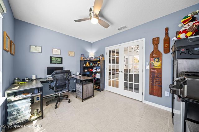 764 Corbin Circle SW, Palm Bay, FL 32908