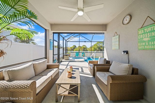 764 Corbin Circle SW, Palm Bay, FL 32908