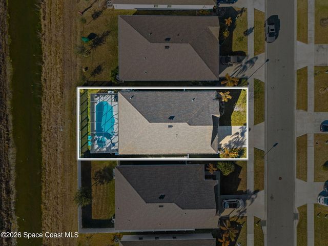 764 Corbin Circle SW, Palm Bay, FL 32908