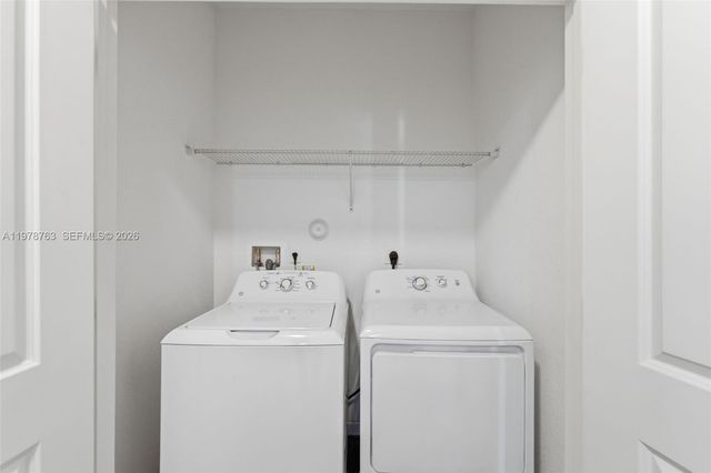 4032 NW 11th St, Lauderhill, FL 33313