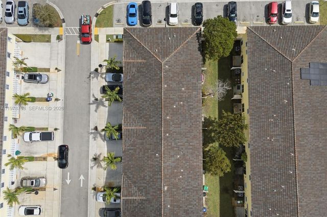 4032 NW 11th St, Lauderhill, FL 33313