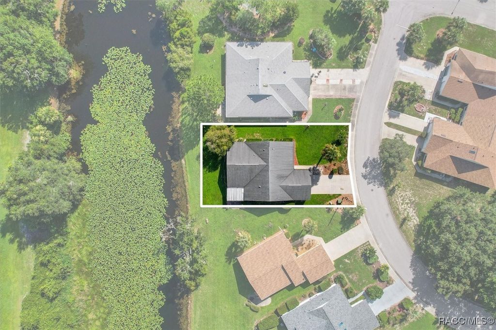 20 S Heron Creek Loop, Inverness, FL 34450
