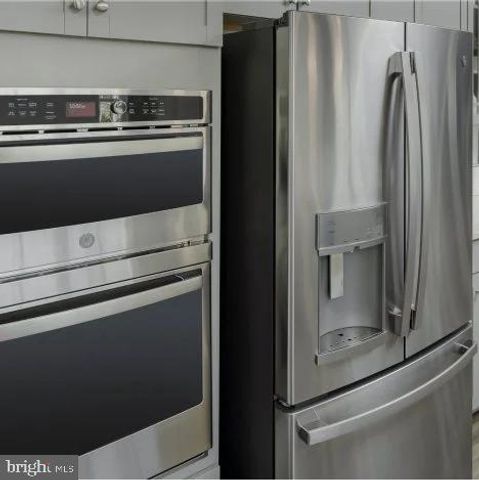 040 BOLLING DR, Jeffersonton, VA 22724
