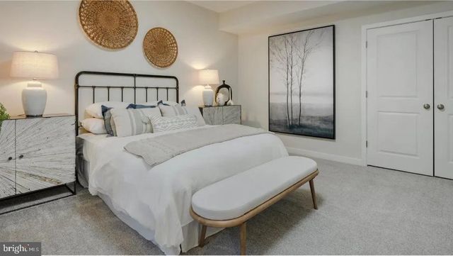 040 BOLLING DR, Jeffersonton, VA 22724