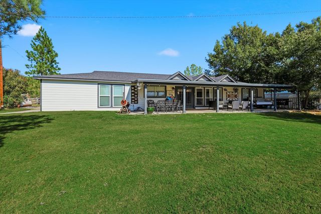 4433 Chapel Road, Possum Kingdom Lake, TX 76450