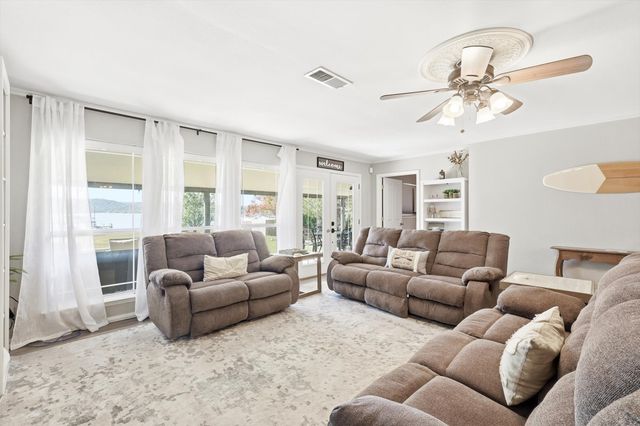 4433 Chapel Road, Possum Kingdom Lake, TX 76450