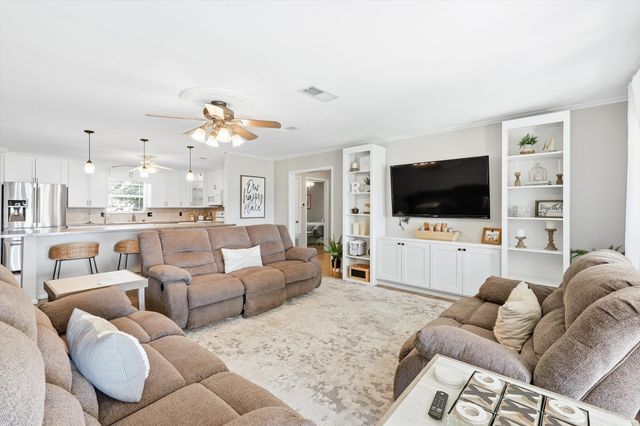 4433 Chapel Road, Possum Kingdom Lake, TX 76450