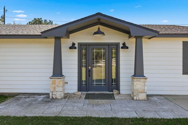 4433 Chapel Road, Possum Kingdom Lake, TX 76450