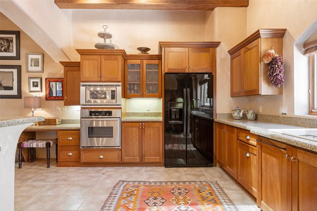 12 Black Canyon, Santa Fe, NM 87508