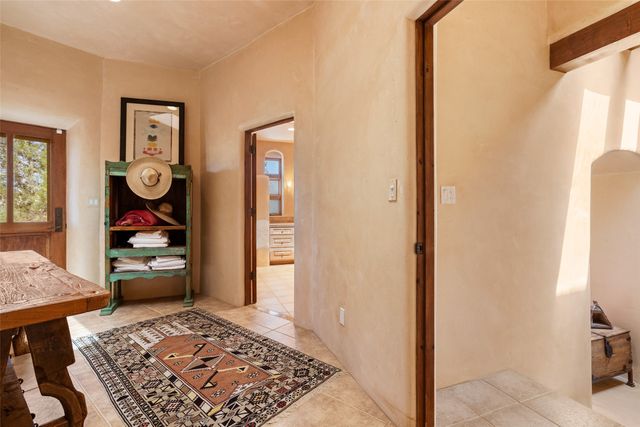 12 Black Canyon, Santa Fe, NM 87508