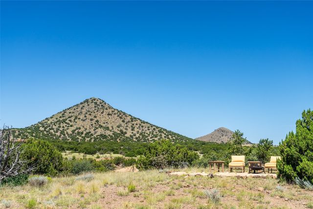 12 Black Canyon, Santa Fe, NM 87508