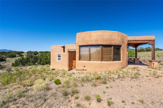 12 Black Canyon, Santa Fe, NM 87508