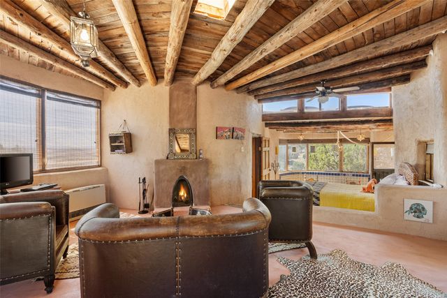 12 Black Canyon, Santa Fe, NM 87508
