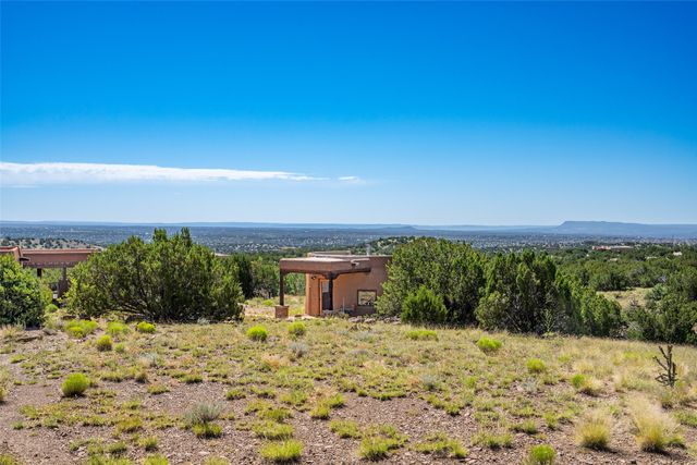 12 Black Canyon, Santa Fe, NM 87508