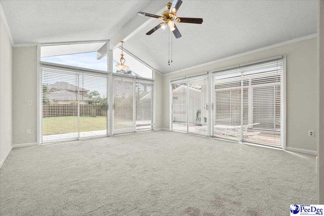 1040 Left Bank Dr, Florence, SC 29501