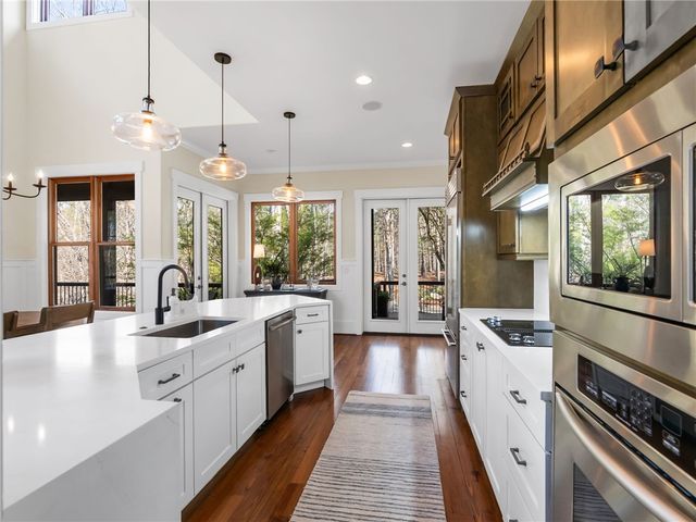 107 Fire Pink Court, Sunset, SC 29685