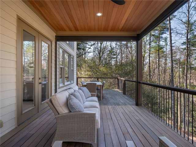 107 Fire Pink Court, Sunset, SC 29685