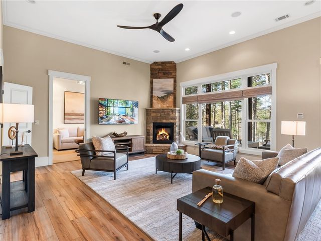 107 Fire Pink Court, Sunset, SC 29685