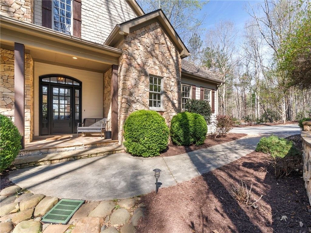 107 Fire Pink Court, Sunset, SC 29685