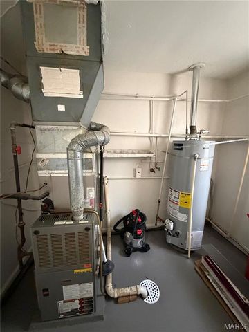 721 Beardsley Court, St Louis, MO 63135