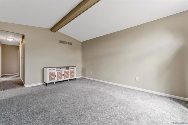 17245 Martin Road, Roseville, MI 48066
