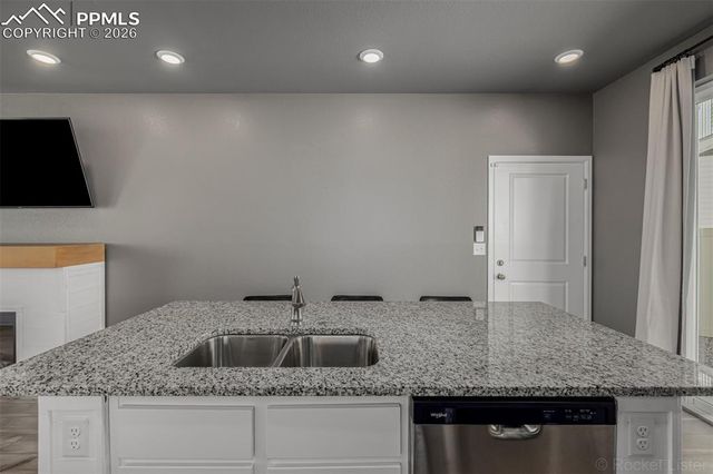 5658 Mammoth Lane, Colorado Springs, CO 80927