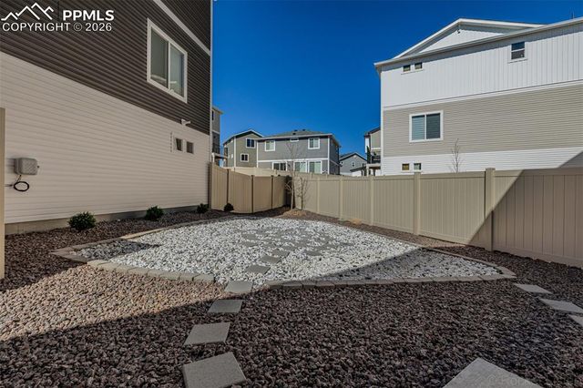 5658 Mammoth Lane, Colorado Springs, CO 80927