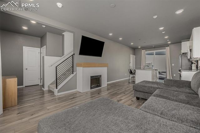 5658 Mammoth Lane, Colorado Springs, CO 80927