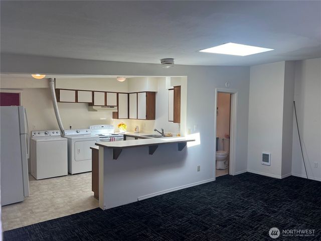 3916 Rucker Avenue, Everett, WA 98201