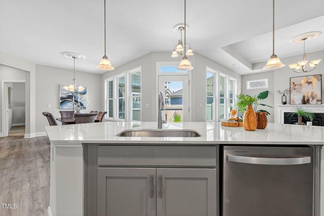 1217 Linkwood Way, Fuquay Varina, NC 27526