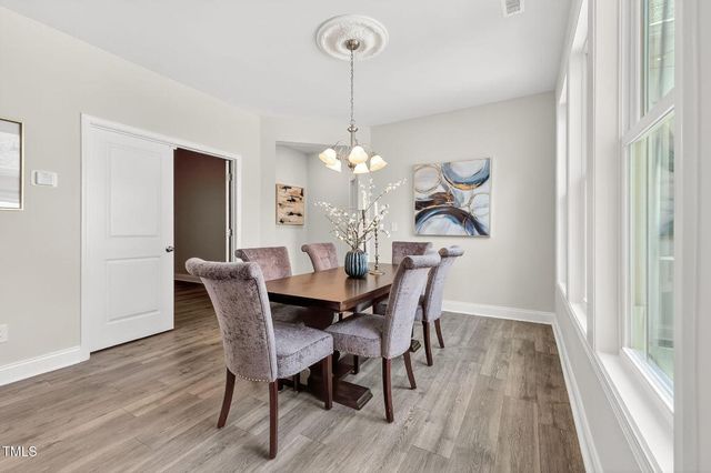 1217 Linkwood Way, Fuquay Varina, NC 27526