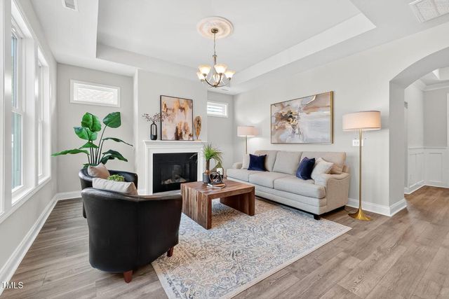 1217 Linkwood Way, Fuquay Varina, NC 27526