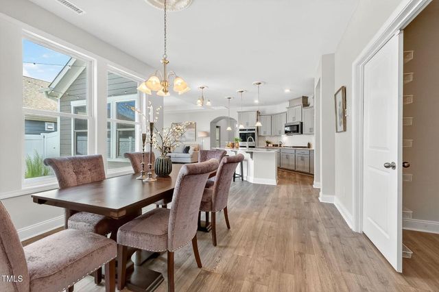 1217 Linkwood Way, Fuquay Varina, NC 27526