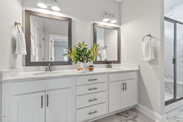 1217 Linkwood Way, Fuquay Varina, NC 27526