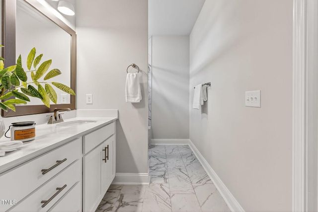 1217 Linkwood Way, Fuquay Varina, NC 27526