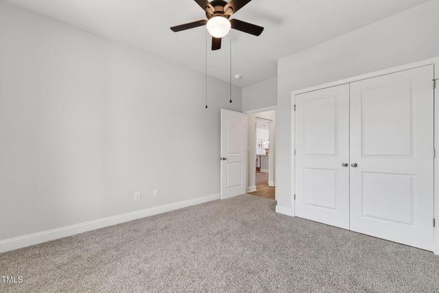 1217 Linkwood Way, Fuquay Varina, NC 27526