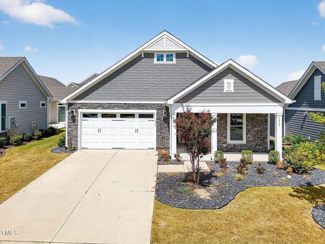 1217 Linkwood Way, Fuquay Varina, NC 27526