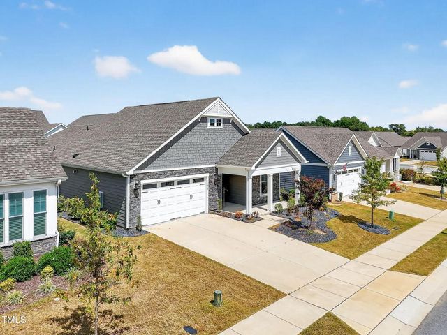 1217 Linkwood Way, Fuquay Varina, NC 27526