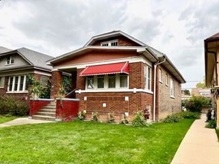 3630 N Bernard Street, Chicago, IL 60618