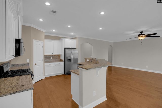 472 Dickson Hill Circle, West Columbia, SC 29170